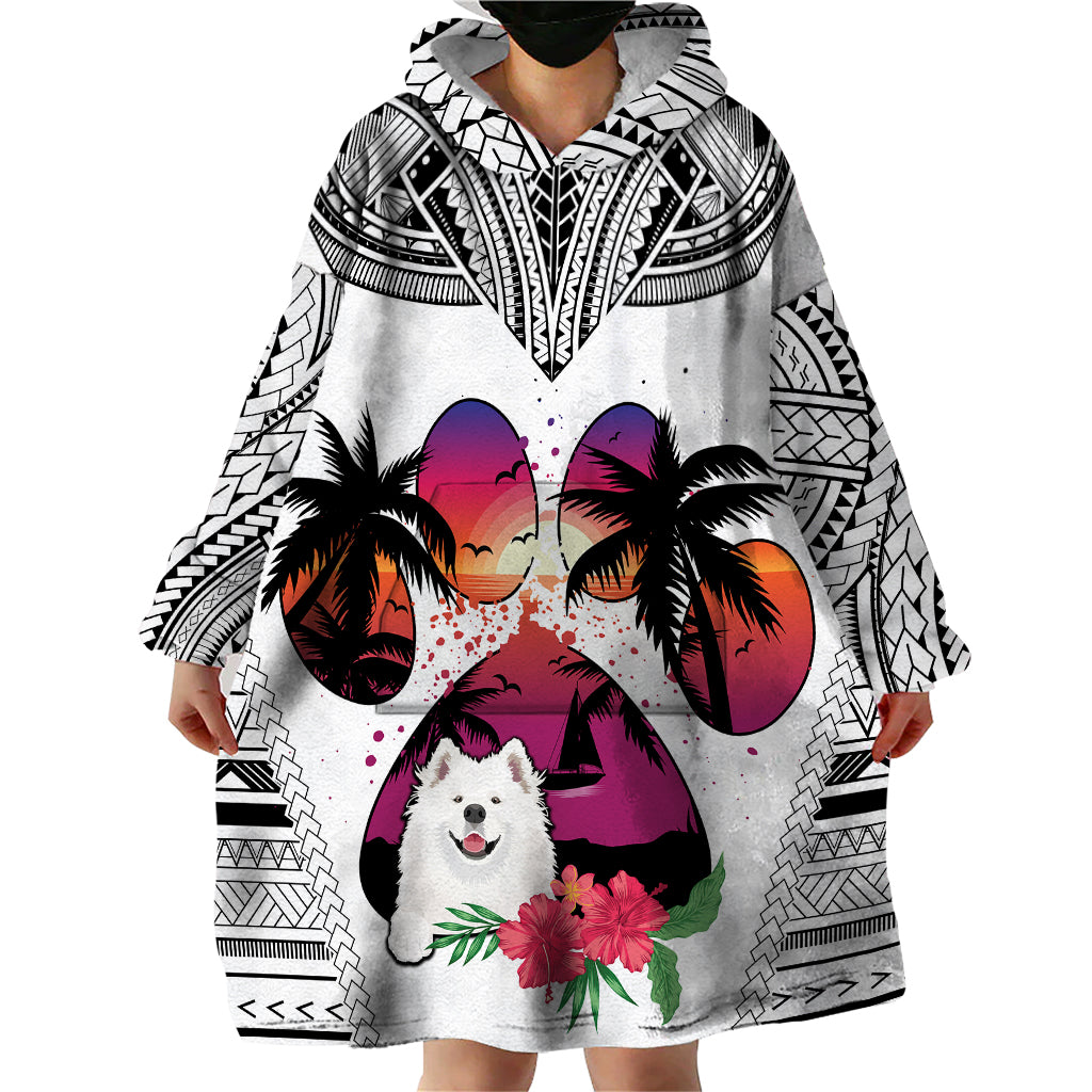 Polynesian Wearable Blanket Hoodie Dog Lover With Samoyed - Sunset At The Beach White Ver - Wonder Print Shop