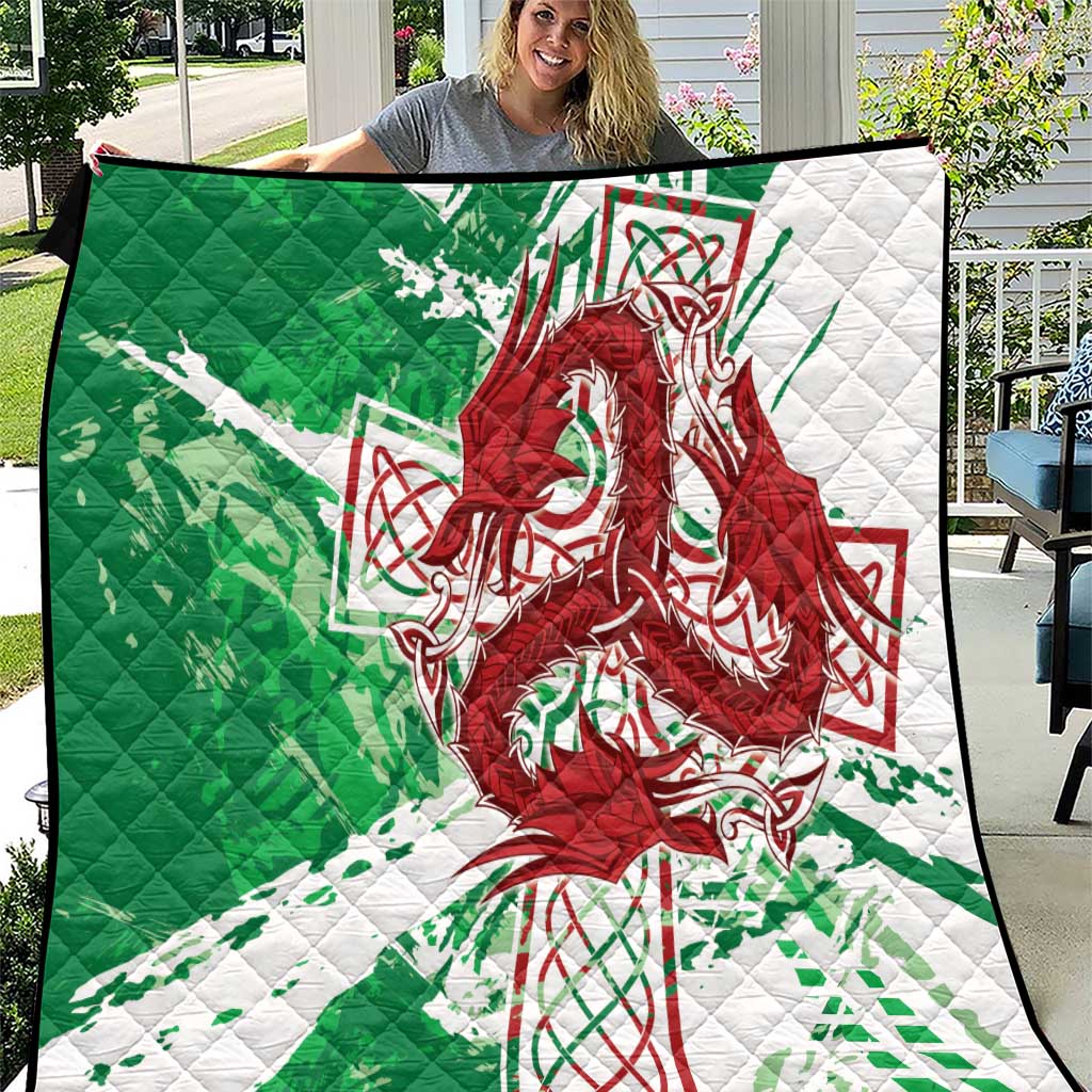 Wales Cymru Am Byth Quilt Celtic Dragon Triskelion - Wonder Print Shop