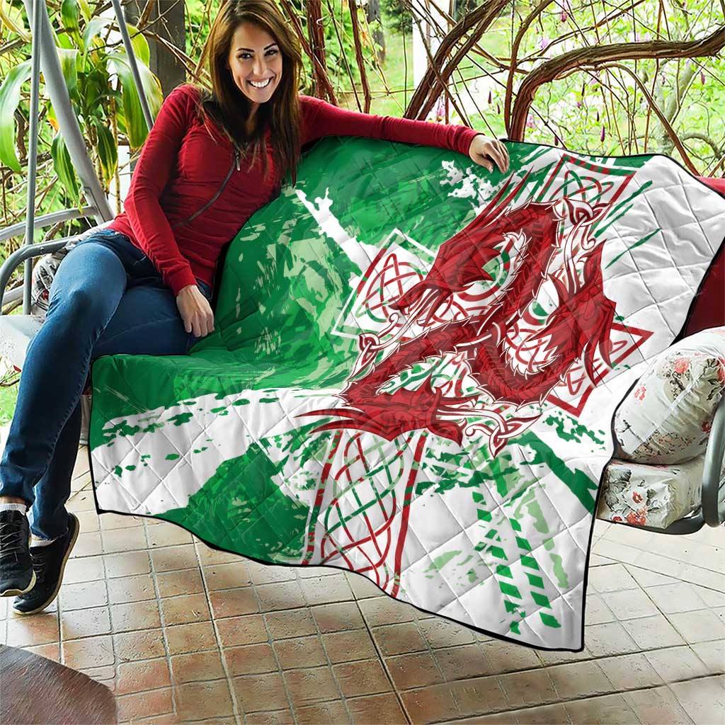 Wales Cymru Am Byth Quilt Celtic Dragon Triskelion - Wonder Print Shop
