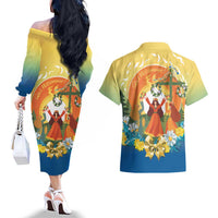 Sverige Glad Midsommar Couples Matching Off The Shoulder Long Sleeve Dress and Hawaiian Shirt Majstang Dancing