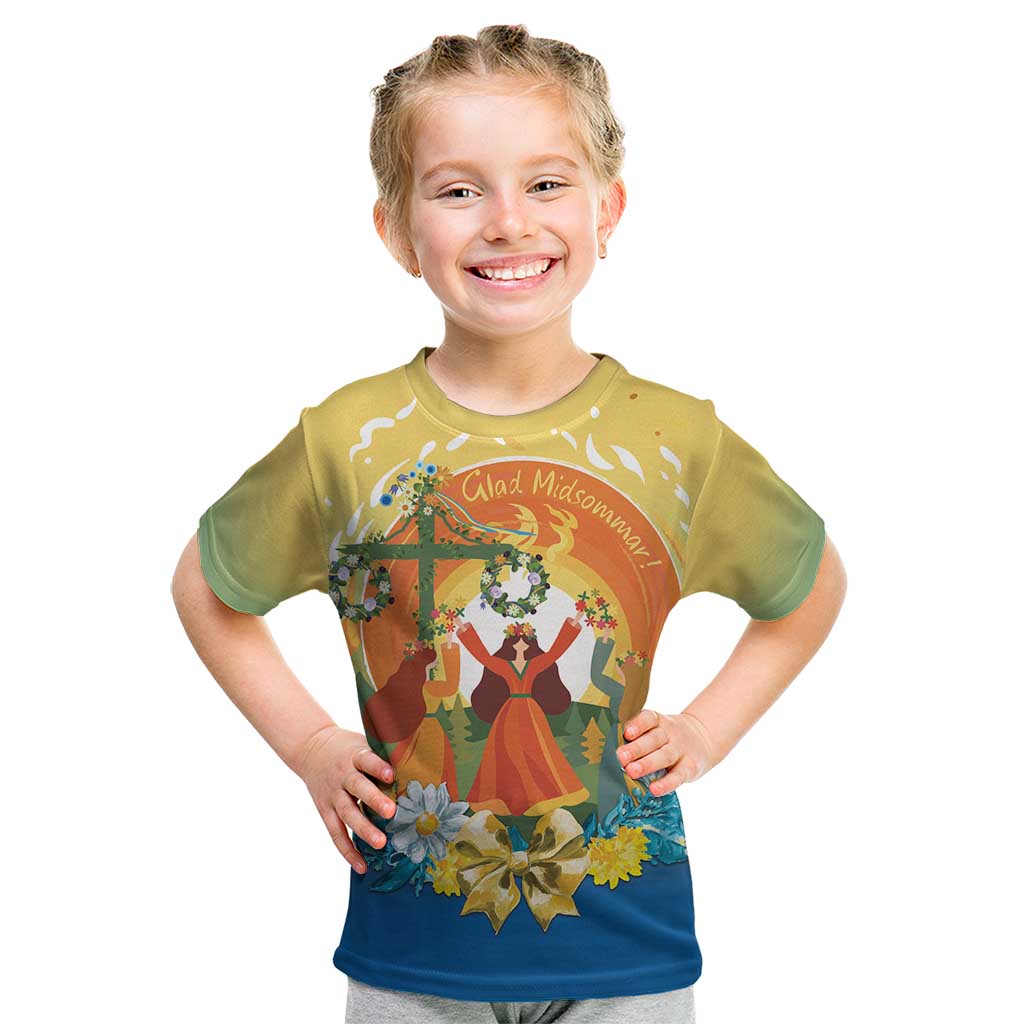 Sverige Glad Midsommar Kid T Shirt Majstang Dancing
