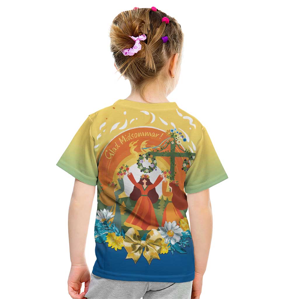 Sverige Glad Midsommar Kid T Shirt Majstang Dancing