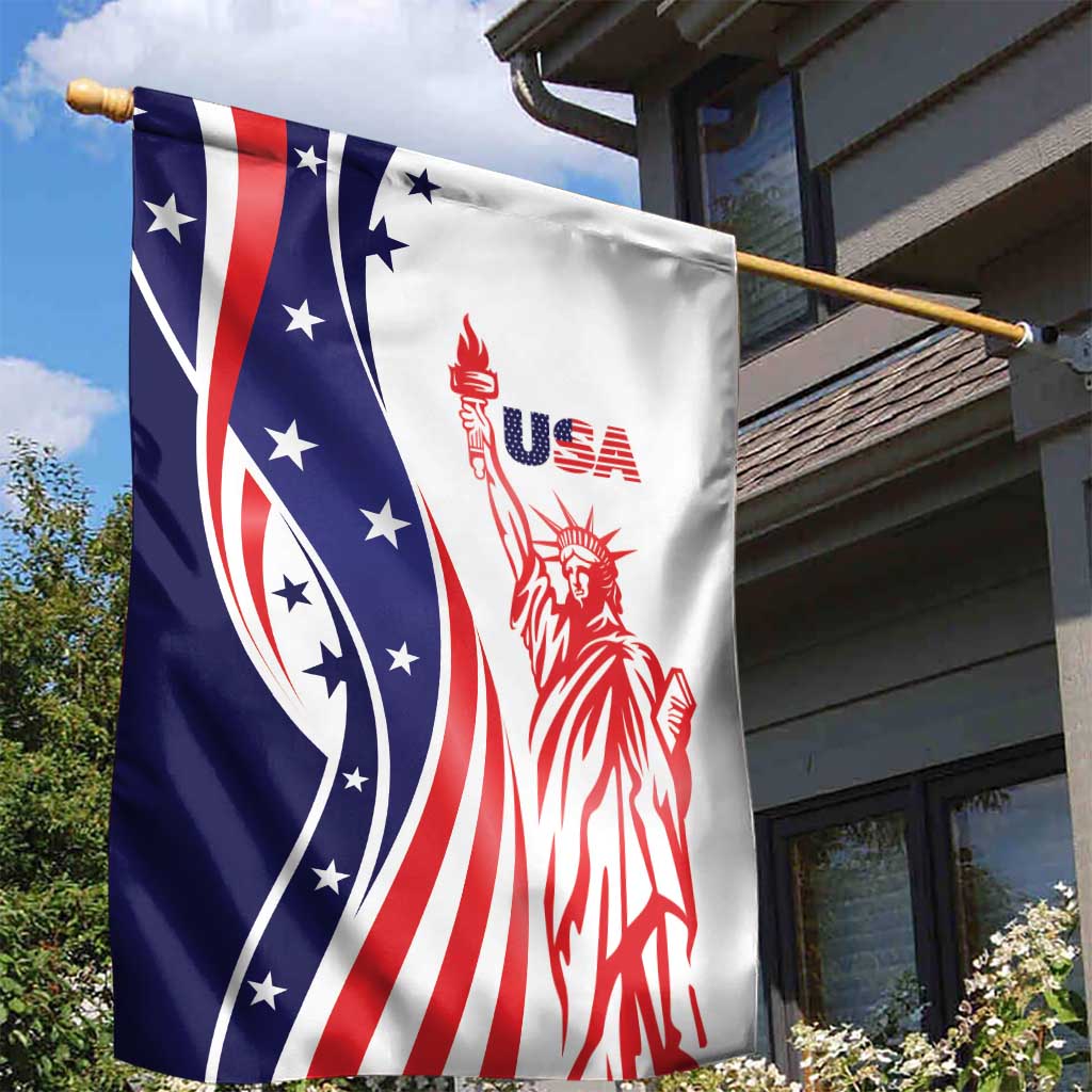 Fourth Of July USA Garden Flag American Dream - Statue Of Liberty