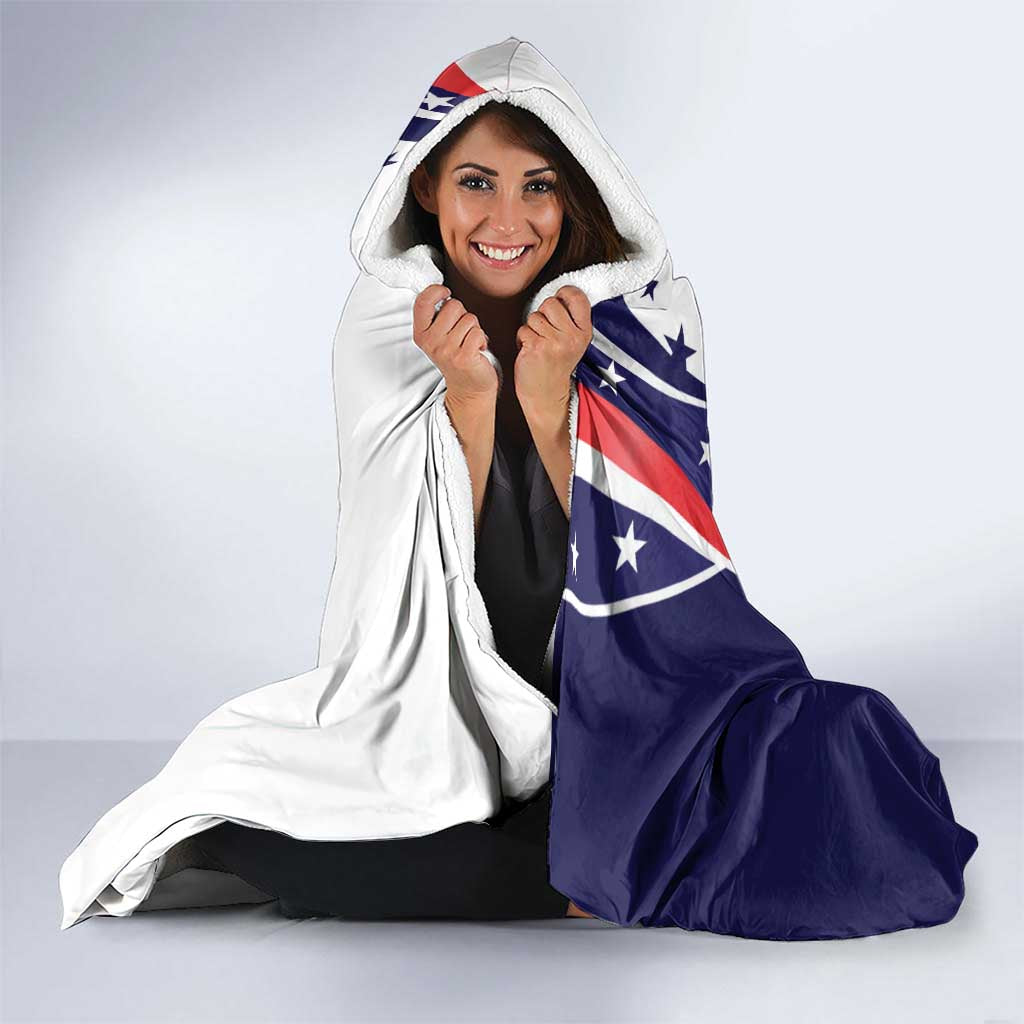 Fourth Of July USA Hooded Blanket American Dream - Statue Of Liberty