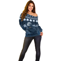 Yule Cat Christmas Off Shoulder Sweater Jolakotturinn Snowy Night - Wonder Print Shop