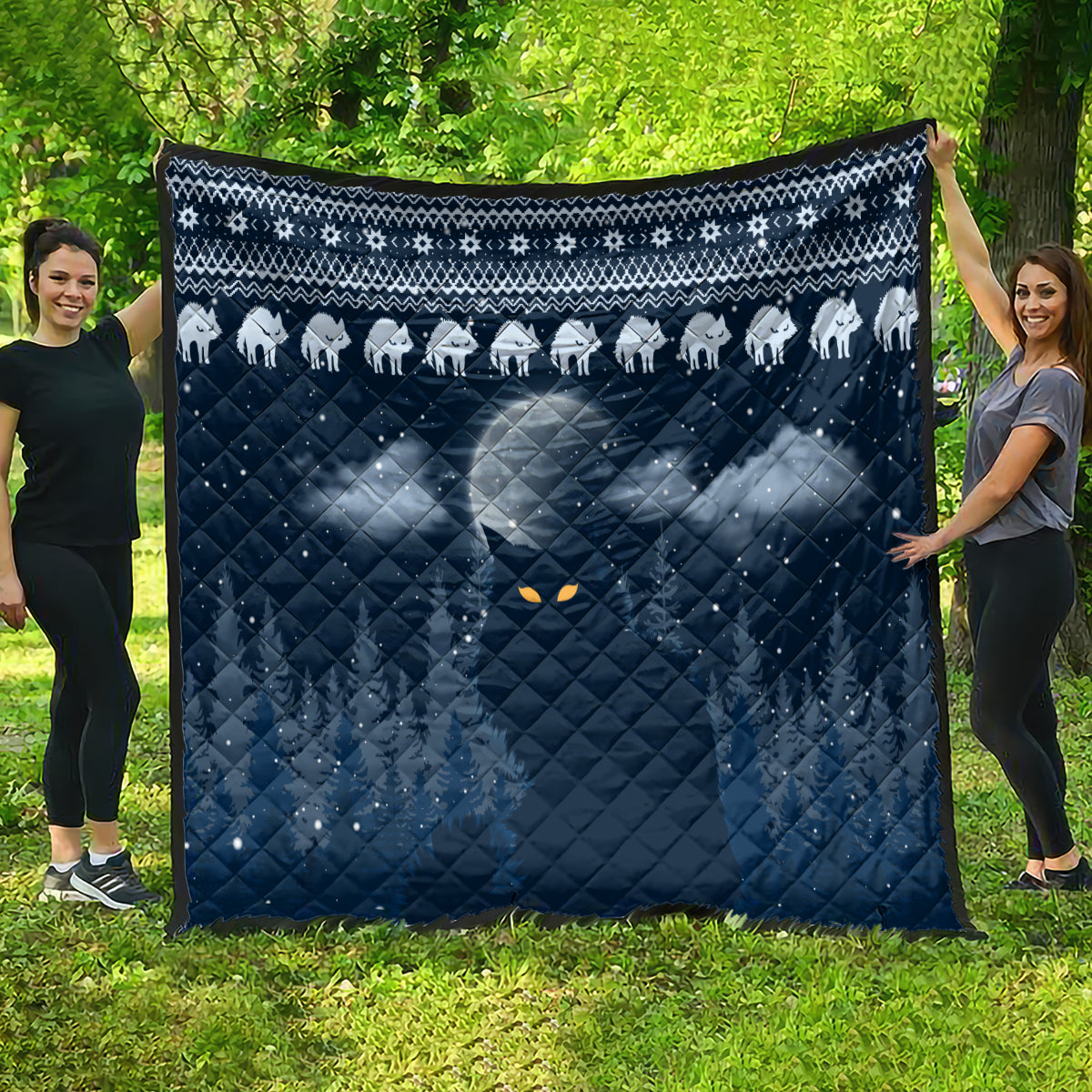 Yule Cat Christmas Quilt Jolakotturinn Snowy Night - Wonder Print Shop