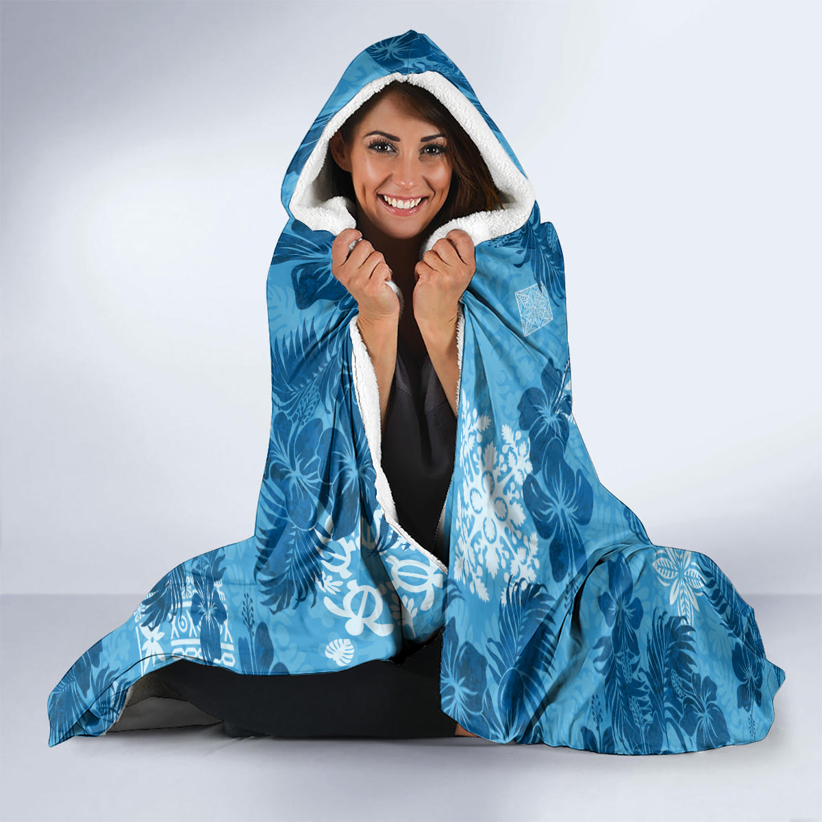 hawaii-tapa-hooded-blanket-hibiscus-mix-hawaiian-quilt-patches-blue