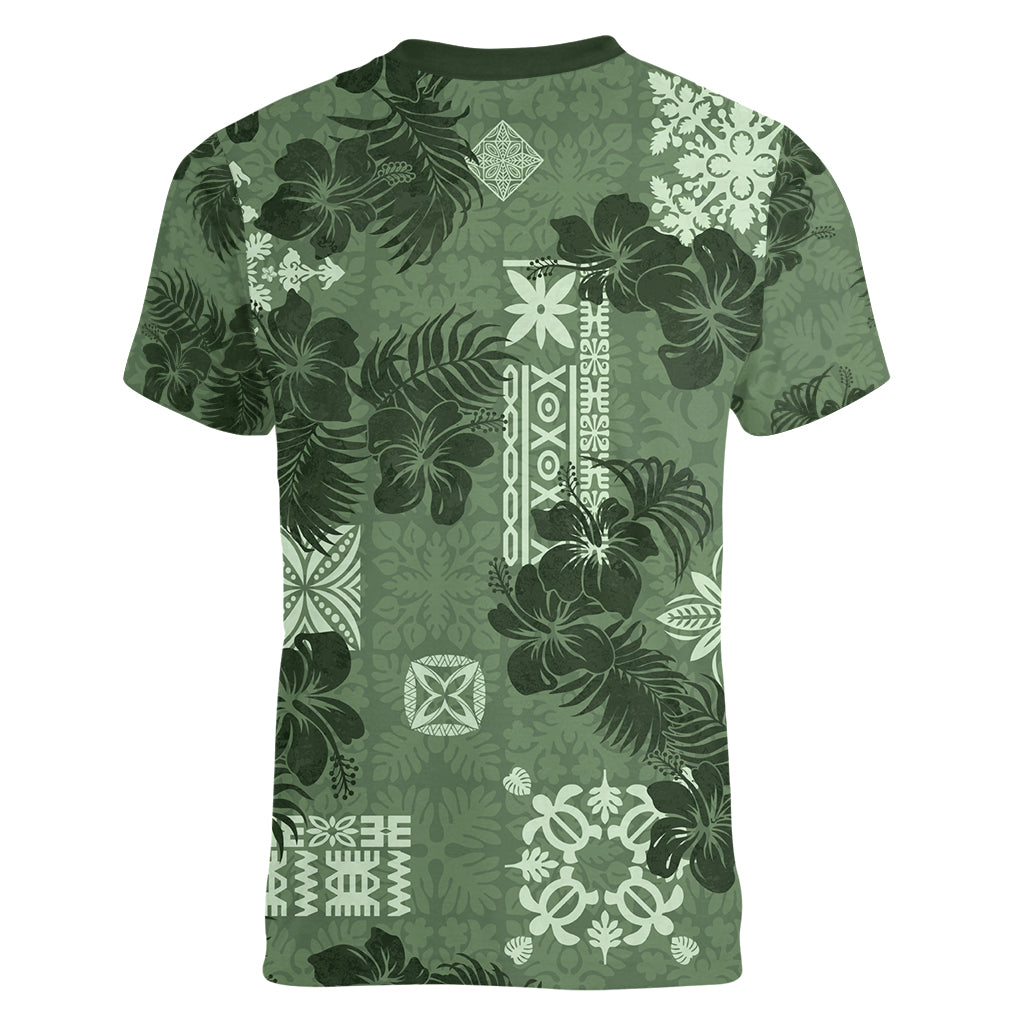 Hawaii Tapa Women V Neck T Shirt Hibiscus Mix Hawaiian Quilt Patches - Sage Green - Wonder Print Shop