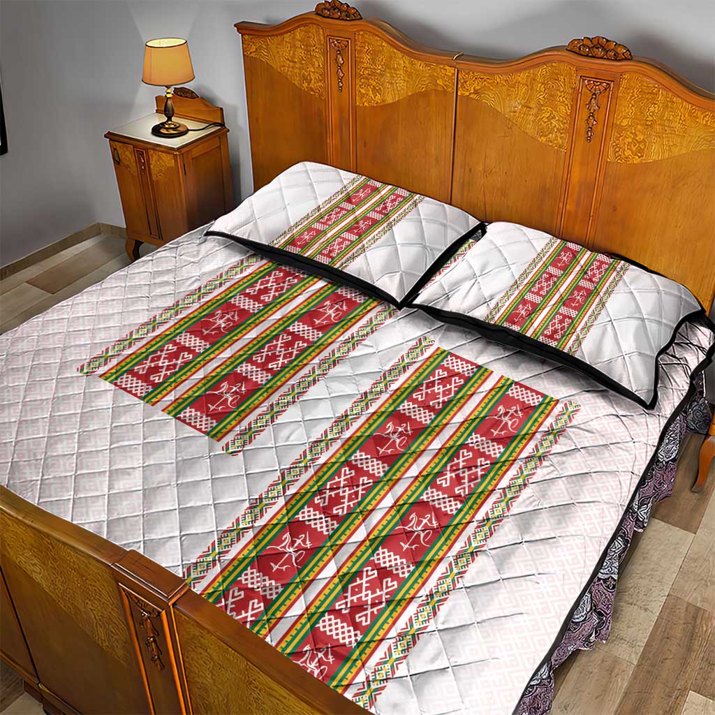 Lithuania Folk Pattern Vytis Motif Quilt Bed Set