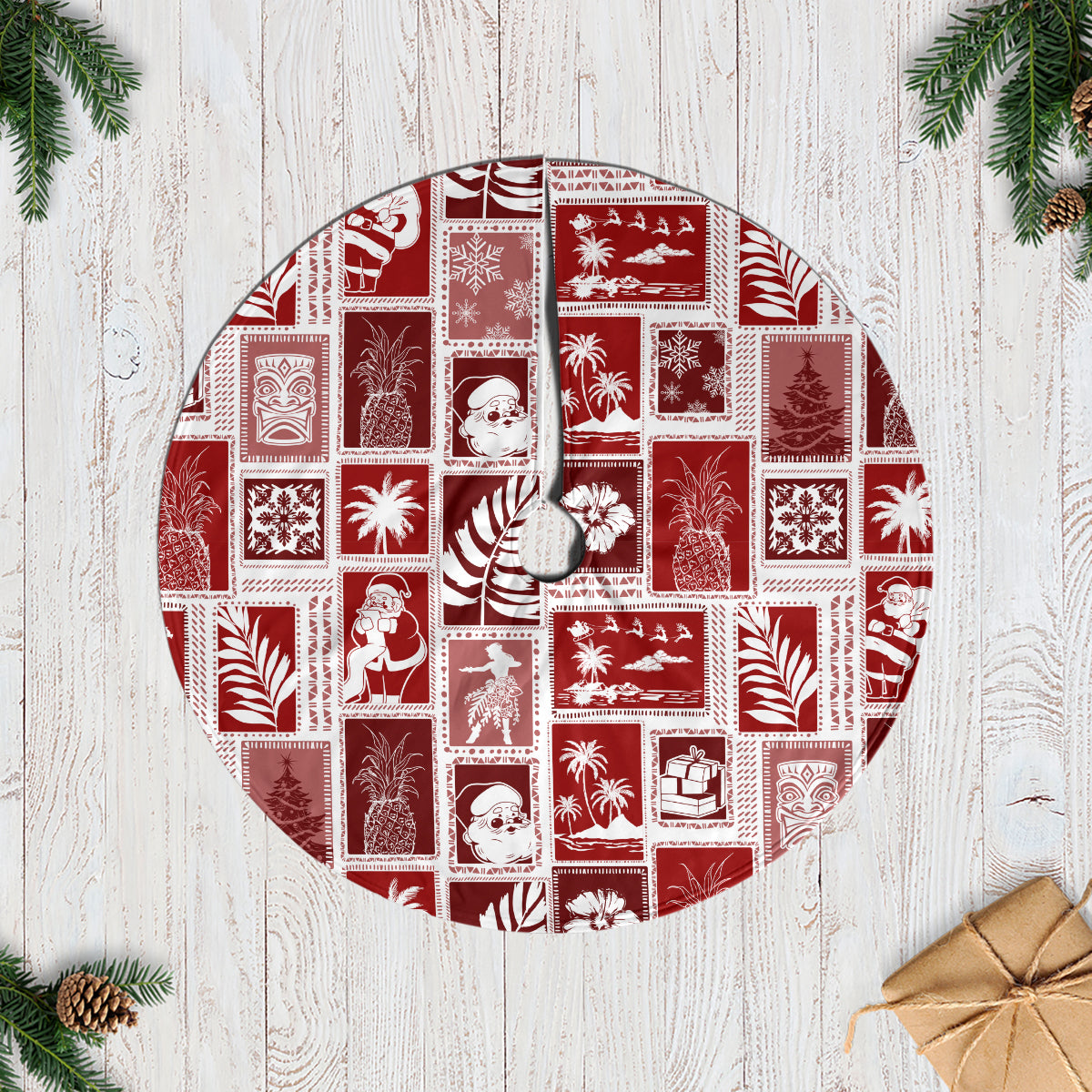 Hawaii Christmas Tree Skirt Retro Patchwork - Red - Wonder Print Shop