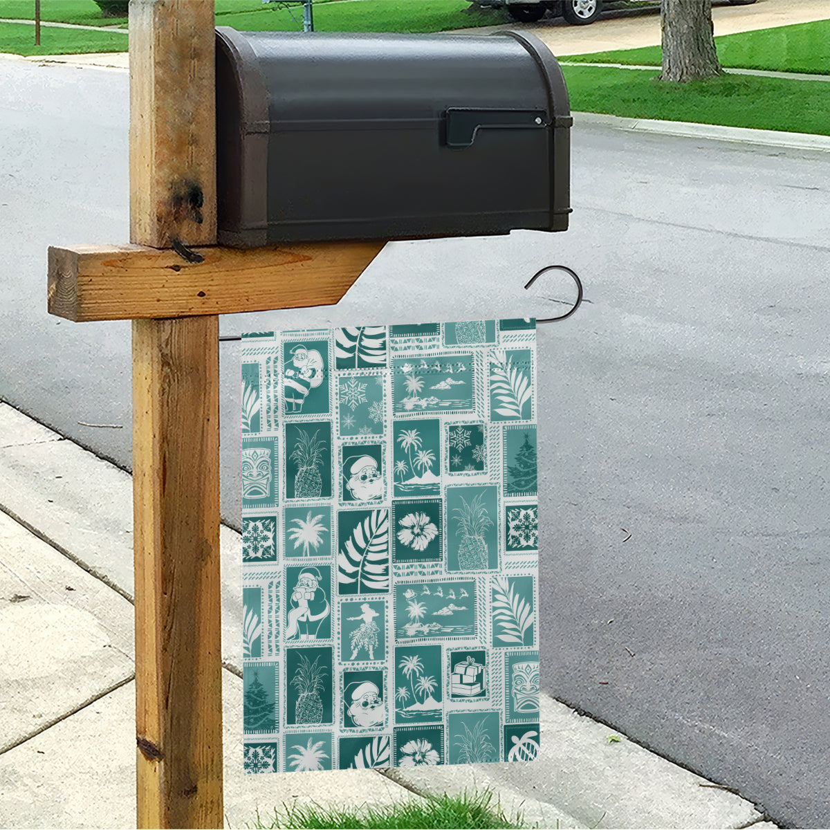 Hawaii Christmas Retro Patchwork Garden Flag Teal - Wonder Print Shop