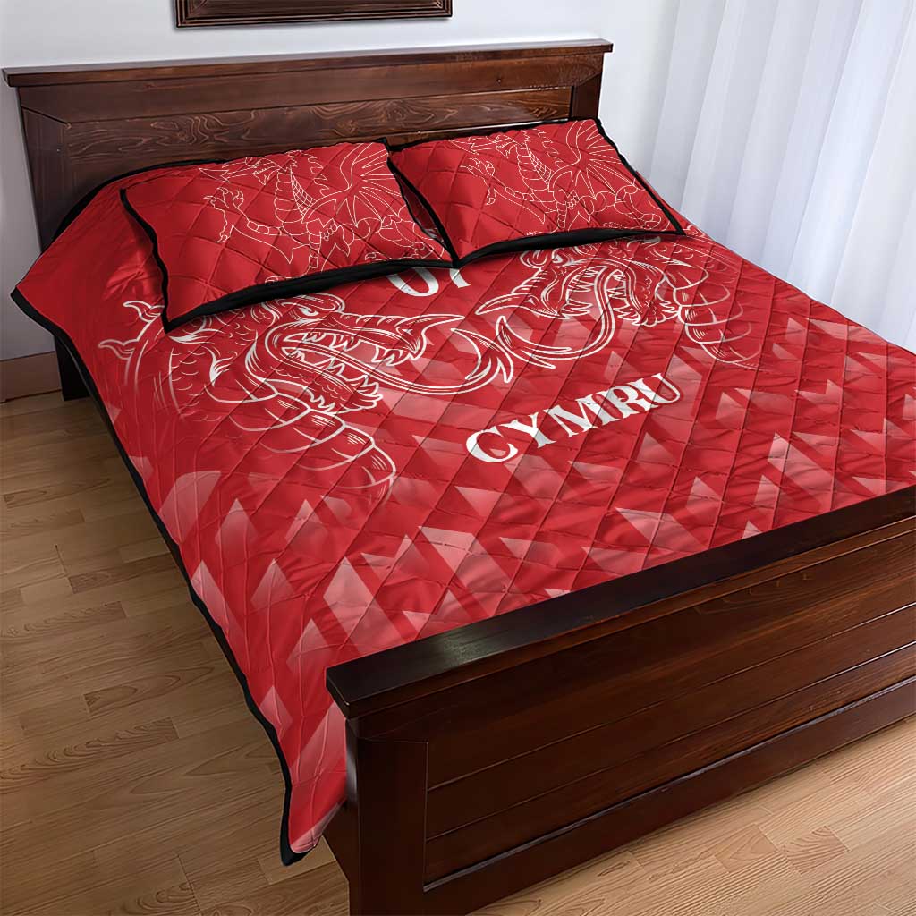 Wales Rugby Personalised Quilt Bed Set Heraldic Dragon Basic Red - Wonder Print Shop