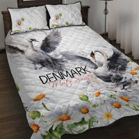 Denmark Mute Swan Quilt Bed Set With Chamomile Daisy Flowers - Wonder Print Shop