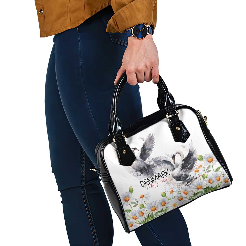 Denmark Mute Swan Shoulder Handbag Wth Chamomile Daisy Flowers