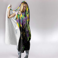Mardi Gras Alligator Hooded Blanket Mardigator On Tuesdays We Wear Beads - Wonder Print Shop