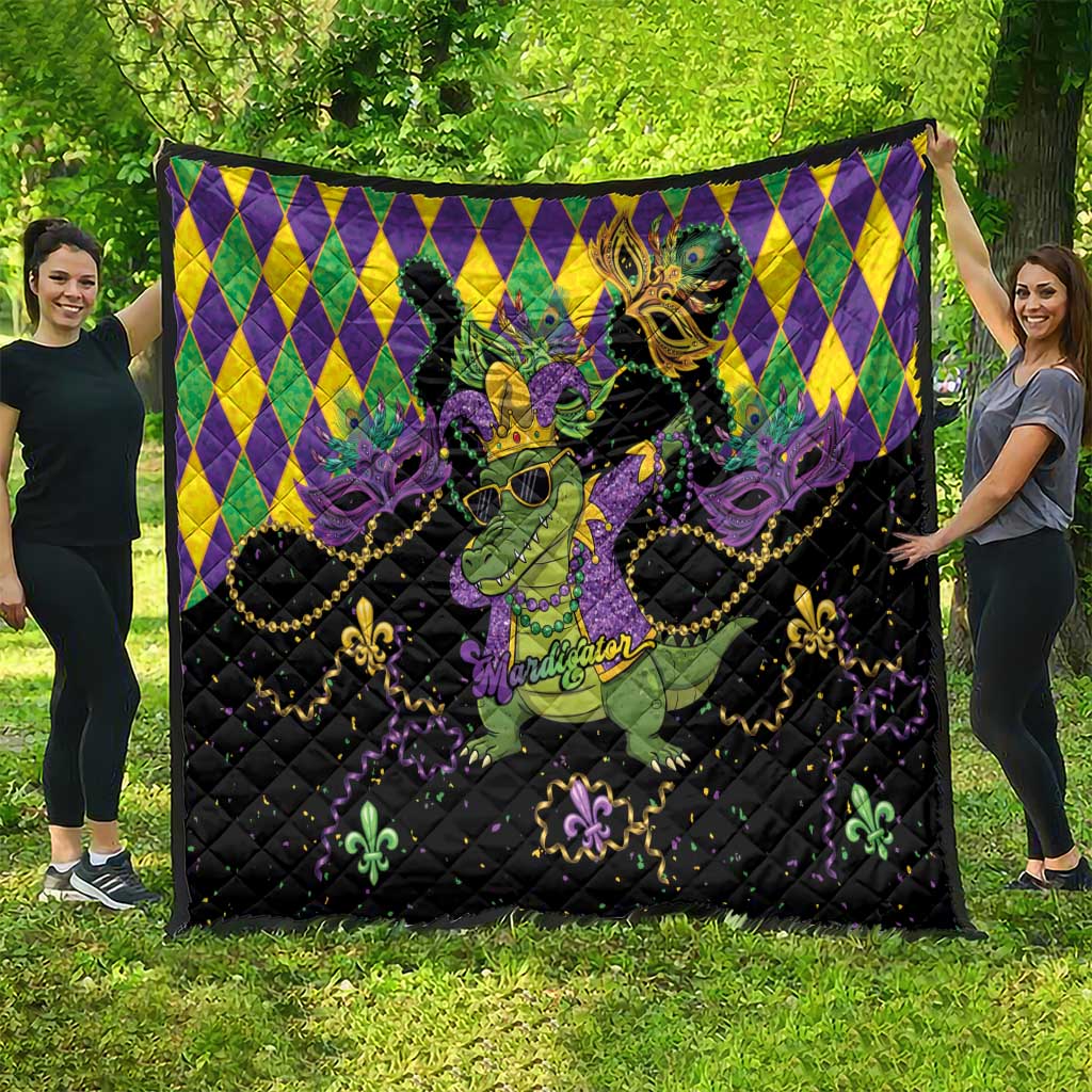 Mardi Gras Alligator Quilt Mardigator On Tuesdays We Wear Beads - Wonder Print Shop
