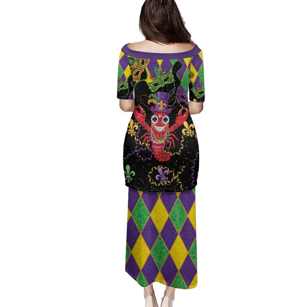 Mardi Gras Crawfish Family Matching Puletasi and Hawaiian Shirt On Tuesdays We Wear Beads - Wonder Print Shop