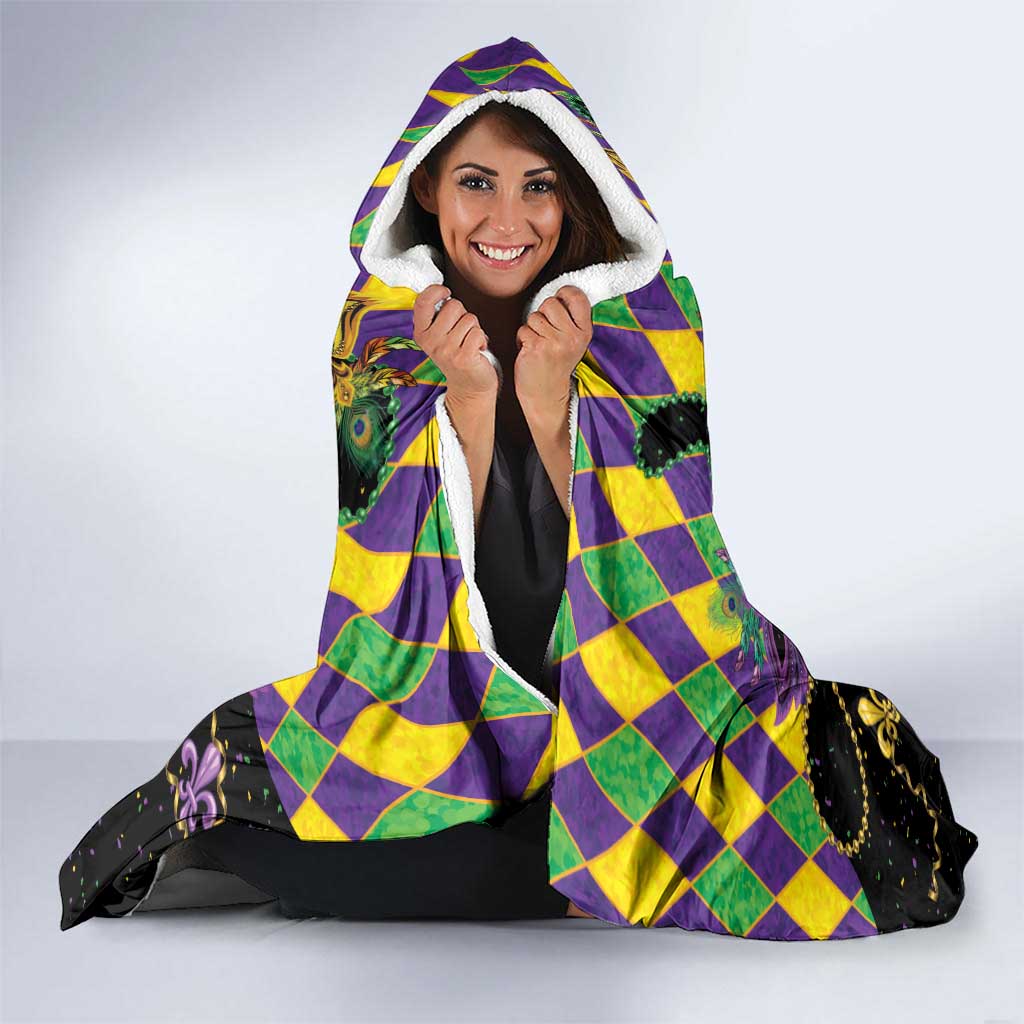 Mardi Gras Pelican Hooded Blanket On Tuesdays We Wear Beads - Wonder Print Shop