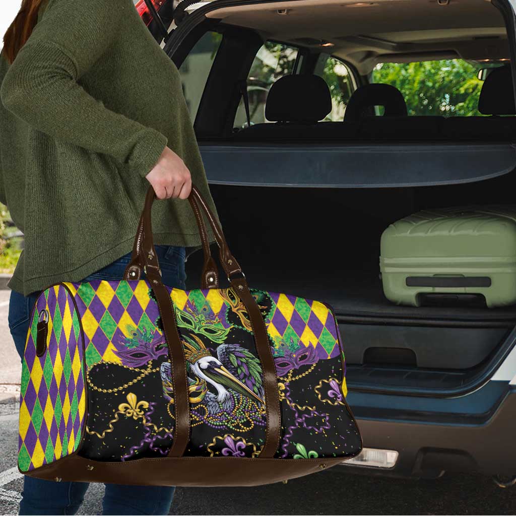 Mardi Gras Pelican Travel Bag On Tuesdays We Wear Beads - Wonder Print Shop