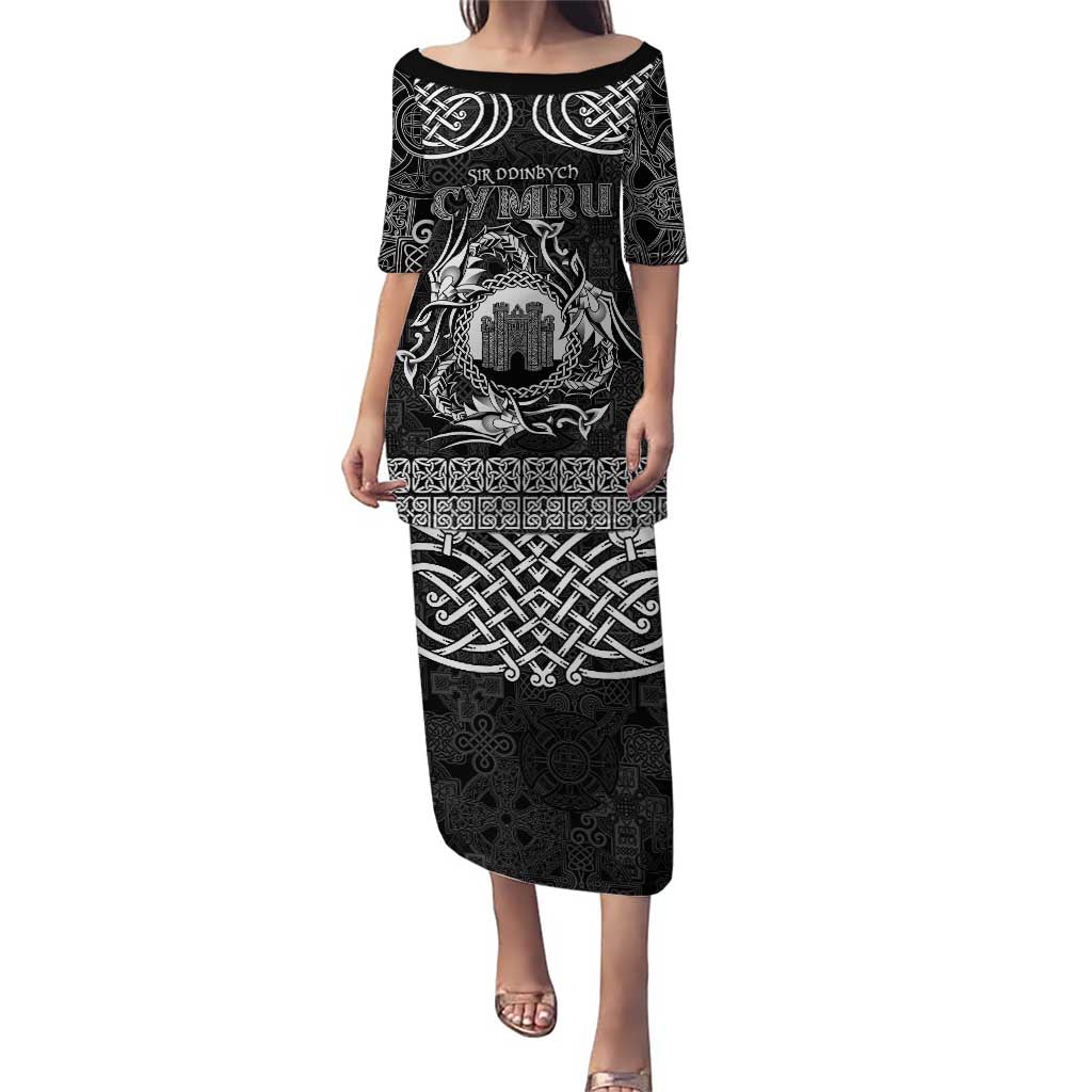 Personalized Denbighshire Sir Ddinbych Puletasi Black Gatehouse Denbigh Castle Celtic-inspired - Wonder Print Shop