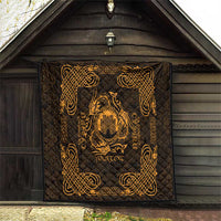 Personalized Denbighshire Sir Ddinbych Quilt Gold Gatehouse Denbigh Castle Celtic-inspired - Wonder Print Shop