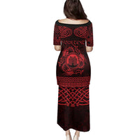 Personalized Denbighshire Sir Ddinbych Family Matching Puletasi and Hawaiian Shirt Red Gatehouse Denbigh Castle Celtic-inspired - Wonder Print Shop