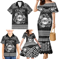 Personalized Flintshire Sir y Fflint Family Matching Mermaid Dress and Hawaiian Shirt Black Four Choughs Celtic-inspired - Wonder Print Shop