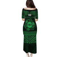 Personalized Flintshire Sir y Fflint Puletasi Green Four Choughs Celtic-inspired - Wonder Print Shop