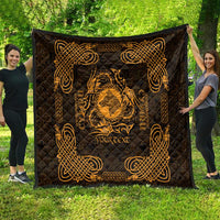 Personalized Merionethshire Meirionnydd Quilt Gold Wolf Celtic-inspired - Wonder Print Shop