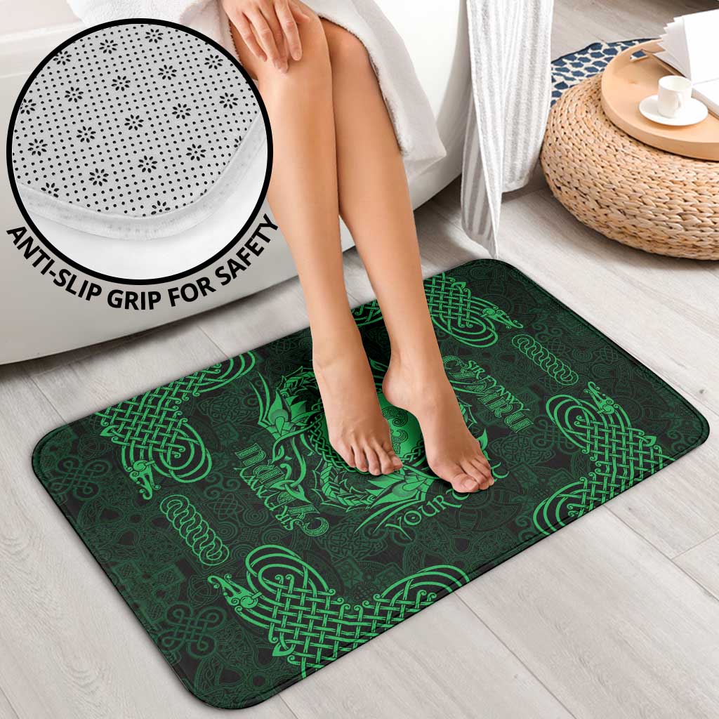 Personalized Monmouthshire Sir Fynwy Bathroom Set Green Fleur-de-lis Celtic-inspired - Wonder Print Shop