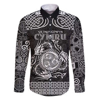 Personalized Montgomeryshire Sir Drefaldwyn Family Matching Off The Shoulder Long Sleeve Dress and Hawaiian Shirt Black Water Triskele Celtic-inspired - Wonder Print Shop