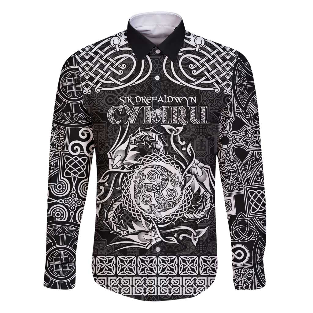 Personalized Montgomeryshire Sir Drefaldwyn Family Matching Puletasi and Hawaiian Shirt Black Water Triskele Celtic-inspired - Wonder Print Shop