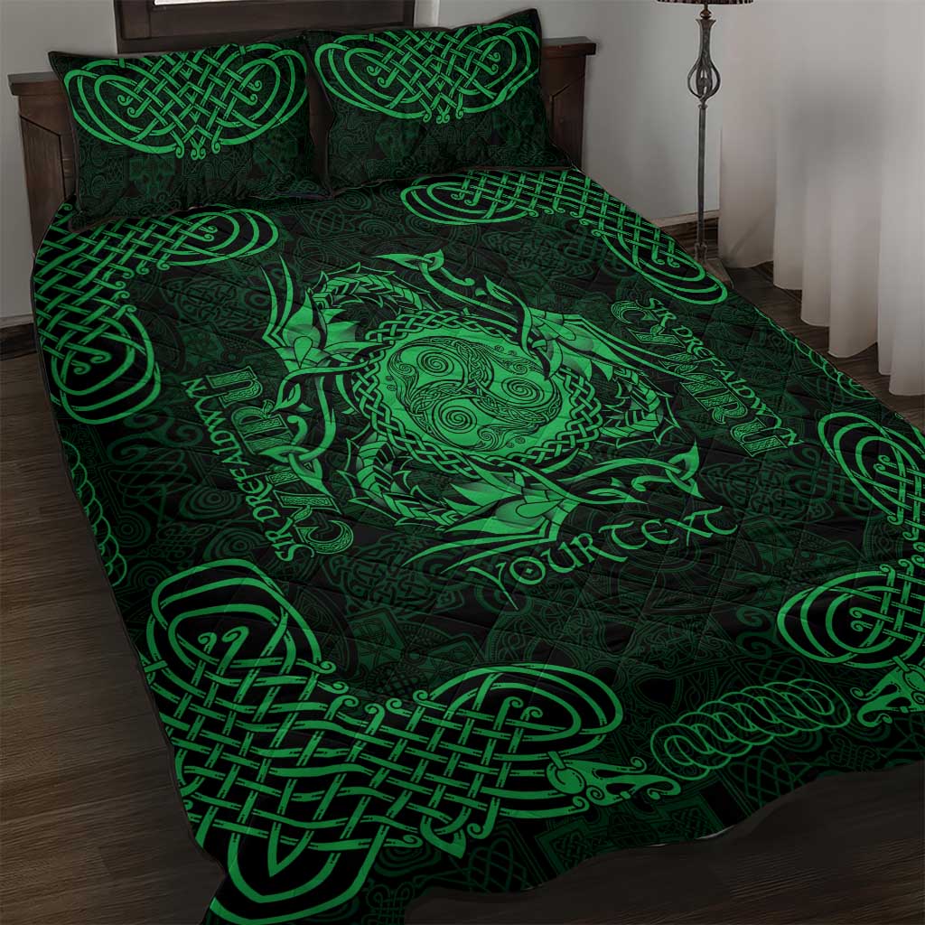 Personalized Montgomeryshire Sir Drefaldwyn Quilt Bed Set Green Water Triskele Celtic-inspired - Wonder Print Shop