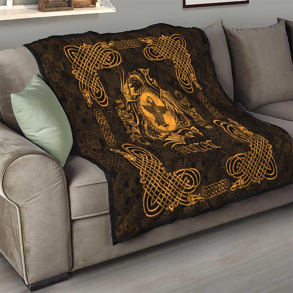 Personalized Pembrokeshire Sir Benfro Quilt Gold Puffin Celtic-inspired - Wonder Print Shop