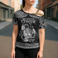 Personalized Radnorshire Sir Faesyfed Cross Shoulder Shirt Black Oak Tree Of Life Celtic-inspired - Wonder Print Shop