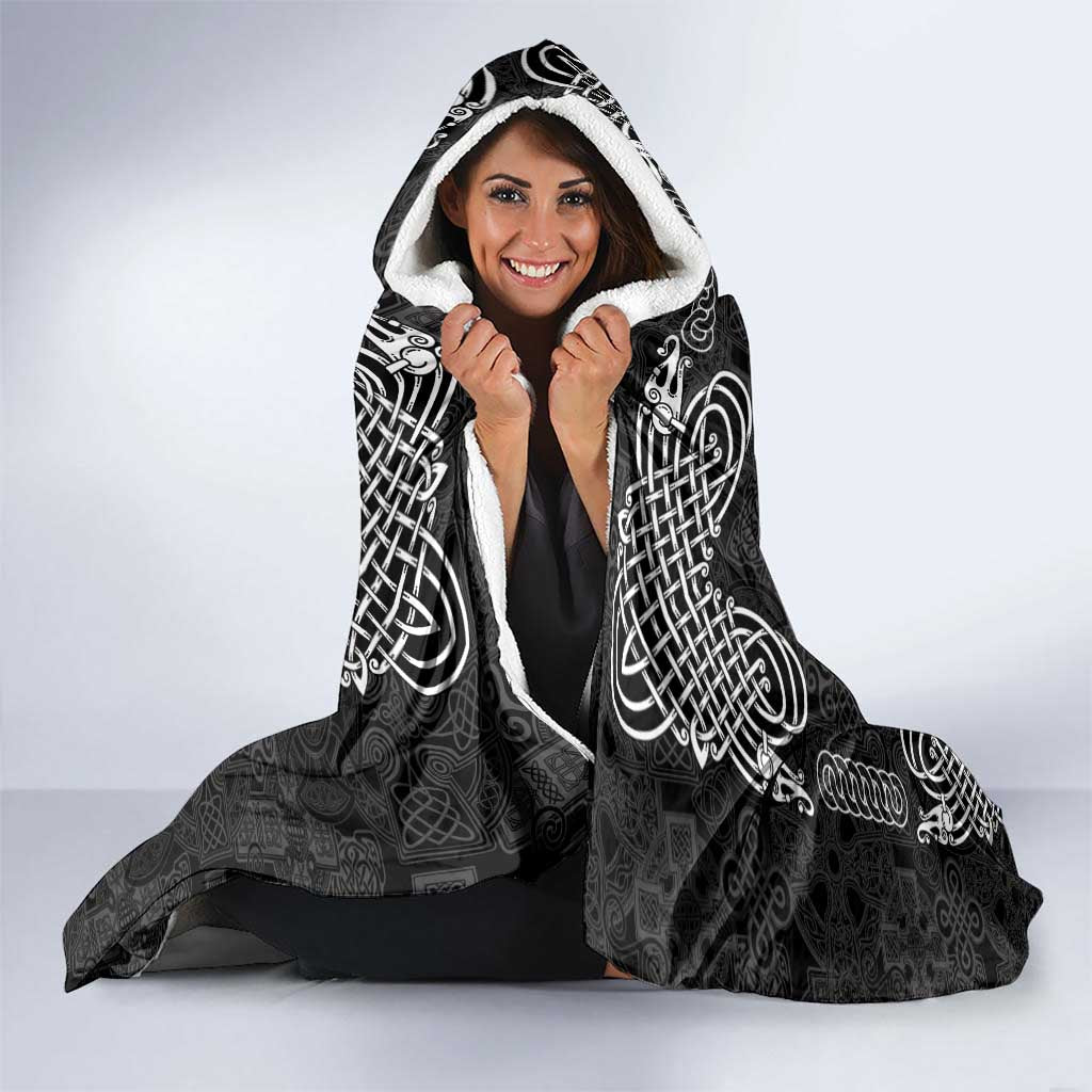 Personalized Radnorshire Sir Faesyfed Hooded Blanket Black Oak Tree Of Life Celtic-inspired - Wonder Print Shop