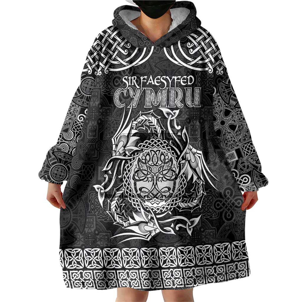 Personalized Radnorshire Sir Faesyfed Wearable Blanket Hoodie Black Oak Tree Of Life Celtic-inspired - Wonder Print Shop