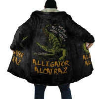 Alligator Alcatraz Est 2025 Cloak Vintage Retro - Wonder Print Shop