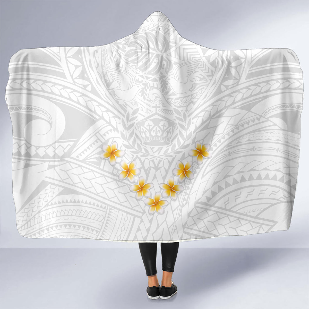 tonga-white-sunday-hooded-blanket-polynesian-plumeria-tribal-simple