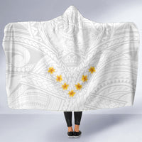 tonga-white-sunday-hooded-blanket-polynesian-plumeria-tribal-simple