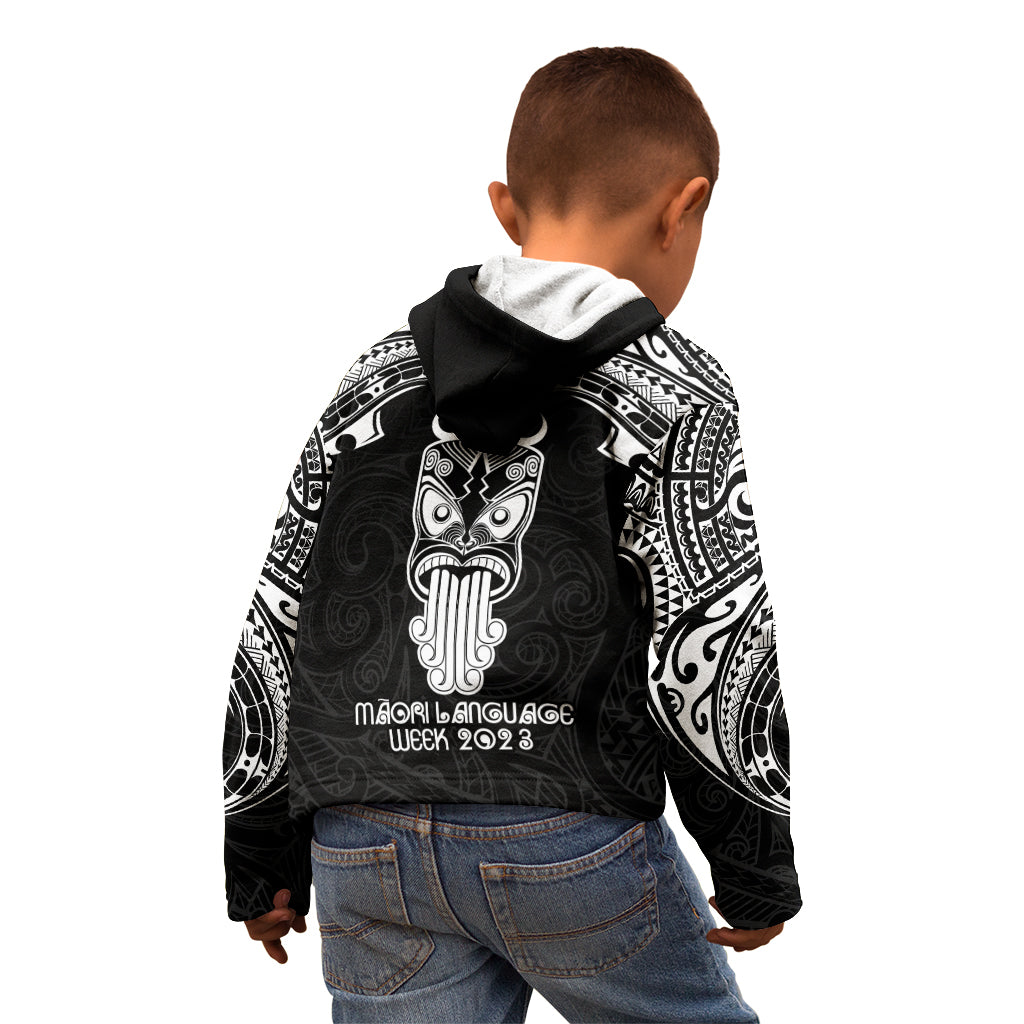 New Zealand Te Reo Maori Kid Hoodie Kia Kaha Maori Language Week Black Style - Wonder Print Shop