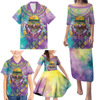Mardi Gras Crawfish Personalized Family Matching Puletasi and Hawaiian Shirt NOLA Fat Tuesday Drip Art - Wonder Print Shop