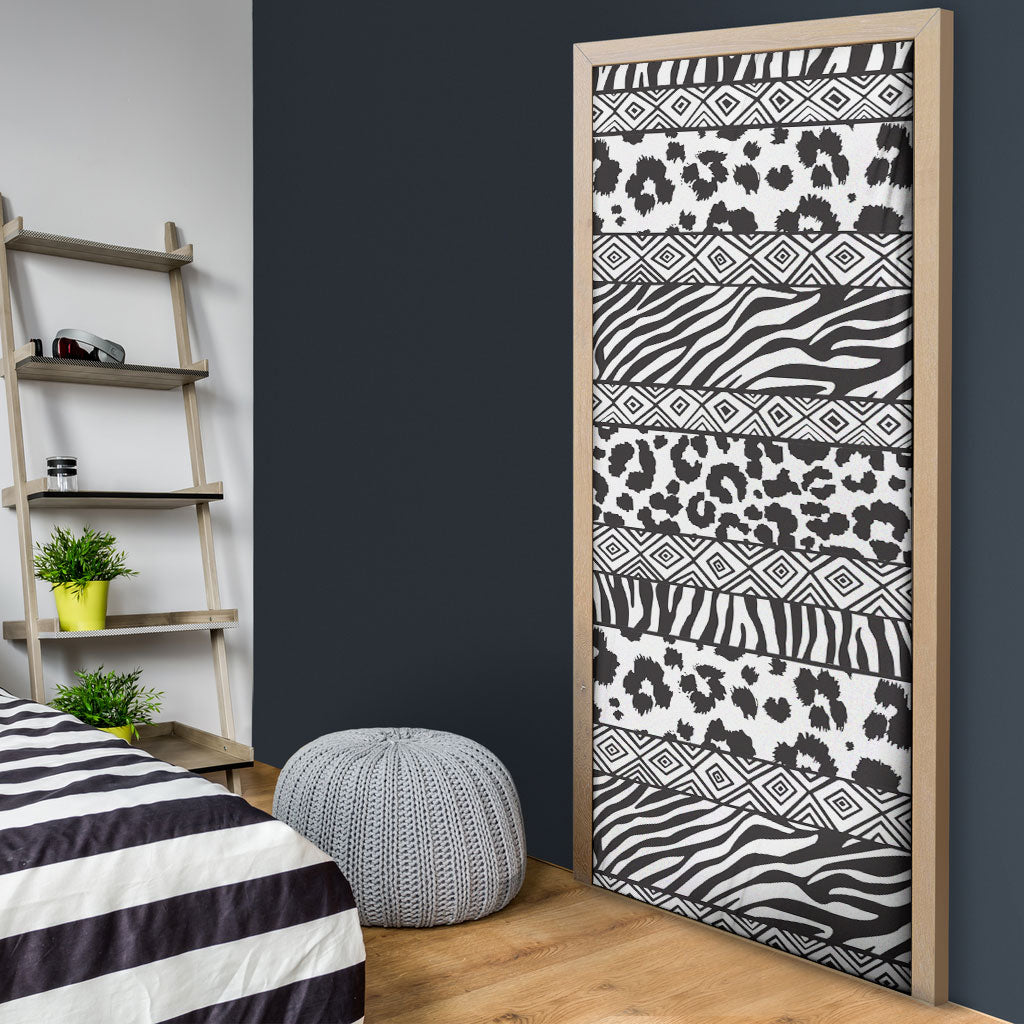 Nigeria Traditional Coral Bead Attire Door Cover African Tribal Element Wild Animal Skins