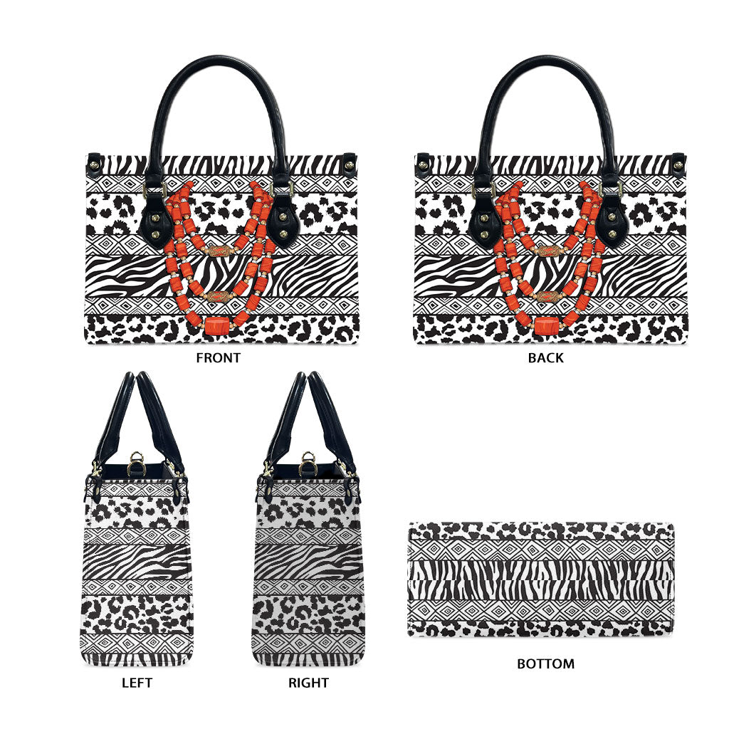 Nigeria Traditional Coral Bead Attire Leather Bag African Tribal Element Wild Animal Skins
