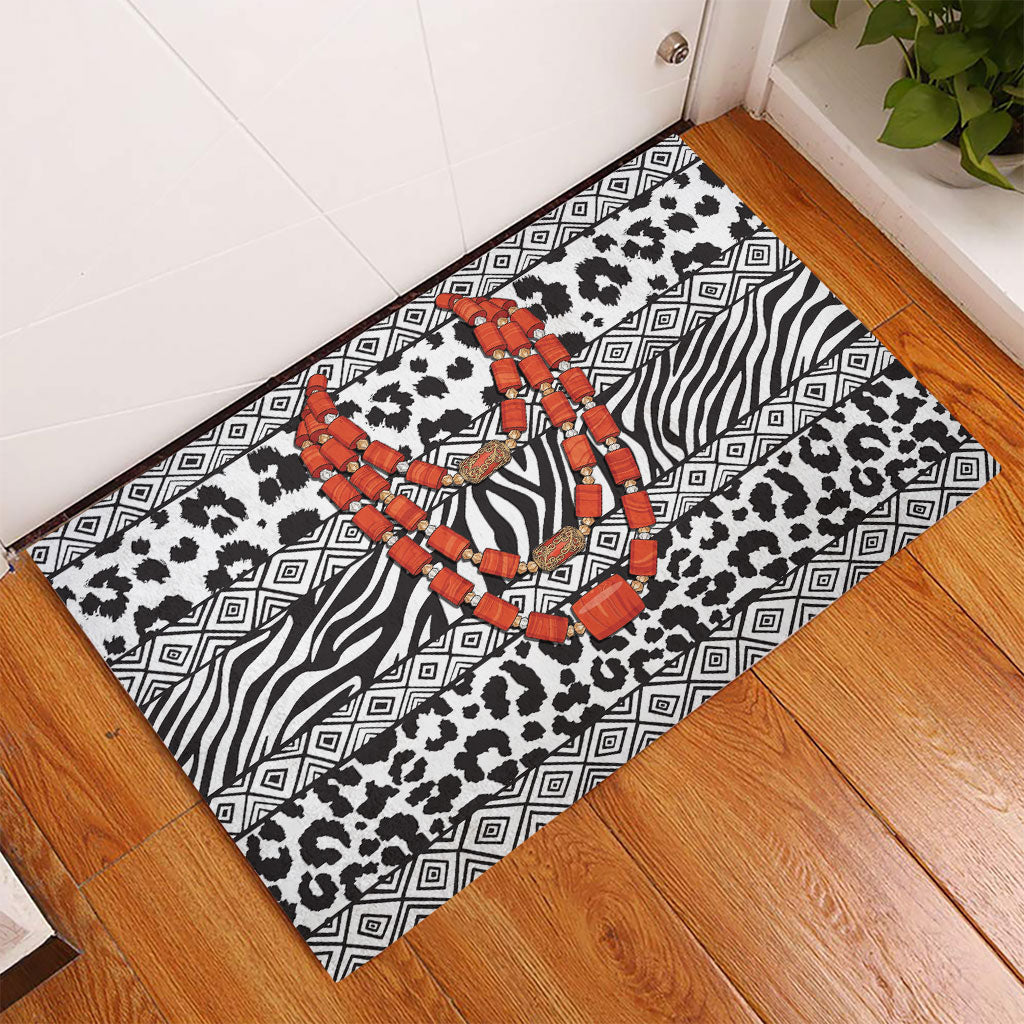 Nigeria Traditional Coral Bead Attire Rubber Doormat African Tribal Element Wild Animal Skins