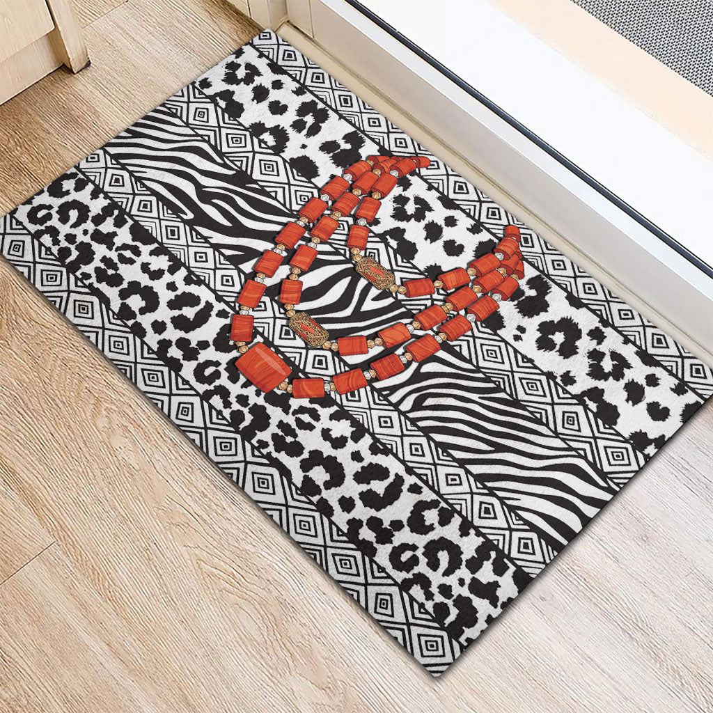 Nigeria Traditional Coral Bead Attire Rubber Doormat African Tribal Element Wild Animal Skins