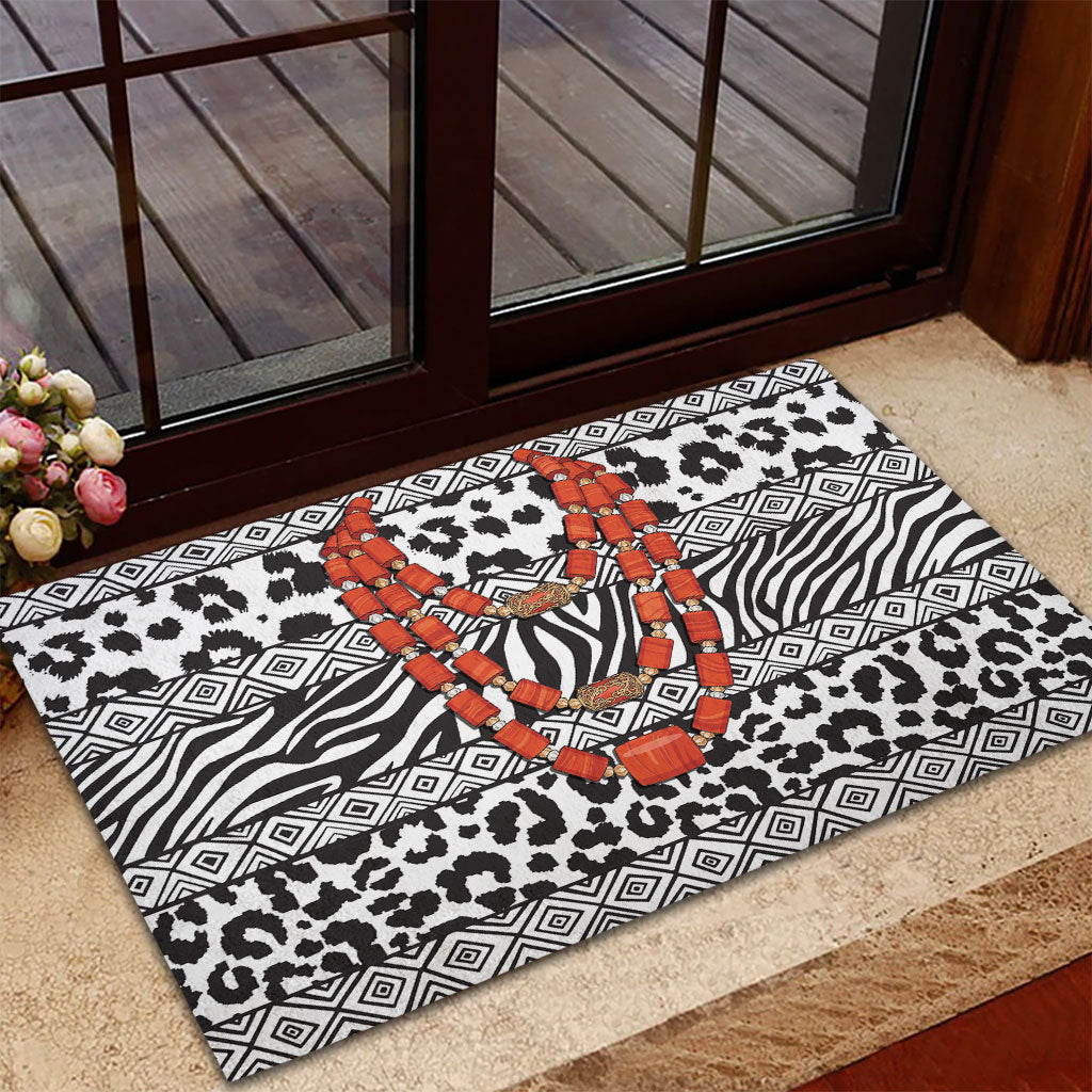 Nigeria Traditional Coral Bead Attire Rubber Doormat African Tribal Element Wild Animal Skins