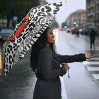 Nigeria Traditional Coral Bead Attire Umbrella African Tribal Element Wild Animal Skins