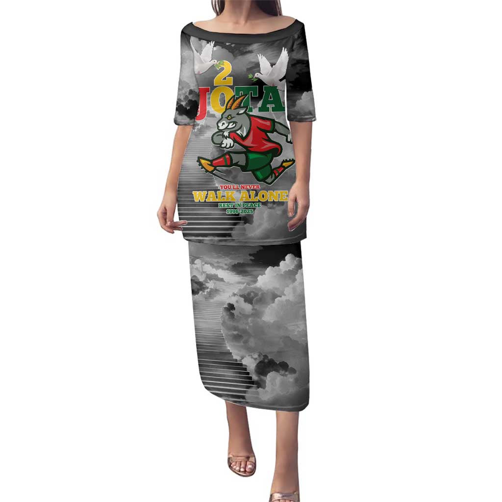 Portuguese Footballer Memorial Family Matching Puletasi and Hawaiian Shirt You'll Never Walk Alone Rest In Peace 1996-2025 - Wonder Print Shop