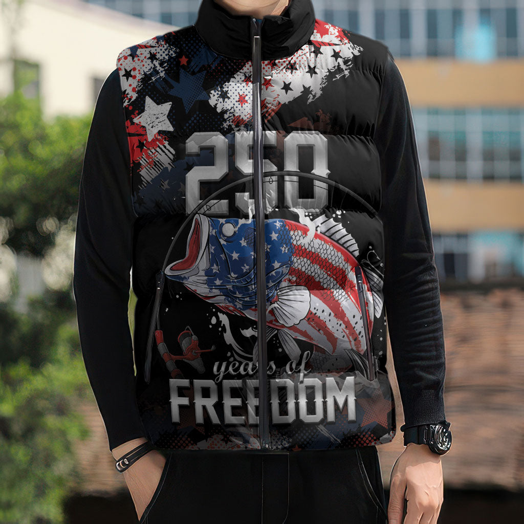 Personalized Largemouth Bass Fishing Sleeveless Puffer Jacket America 250 Year Freedom